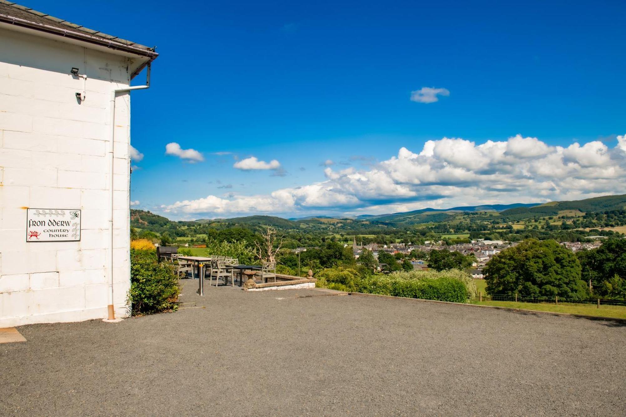 Fron Dderw Villa Bala Exteriör bild