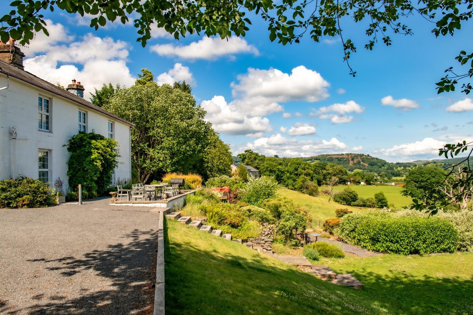 Fron Dderw Villa Bala Exteriör bild
